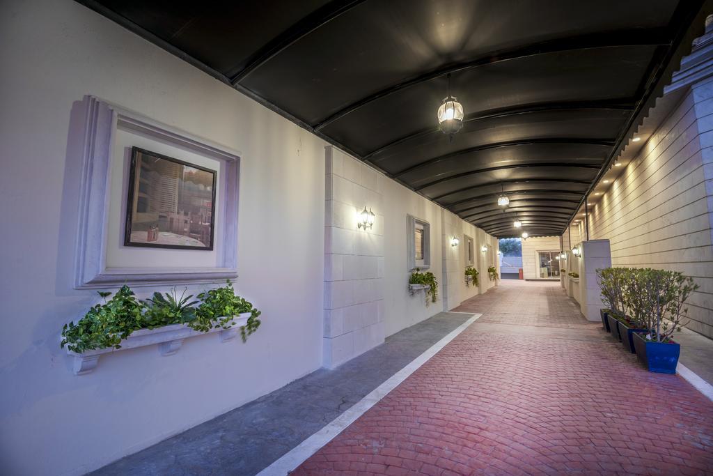 Mira Trio Hotel - Riyadh - Tahlia Street Εξωτερικό φωτογραφία